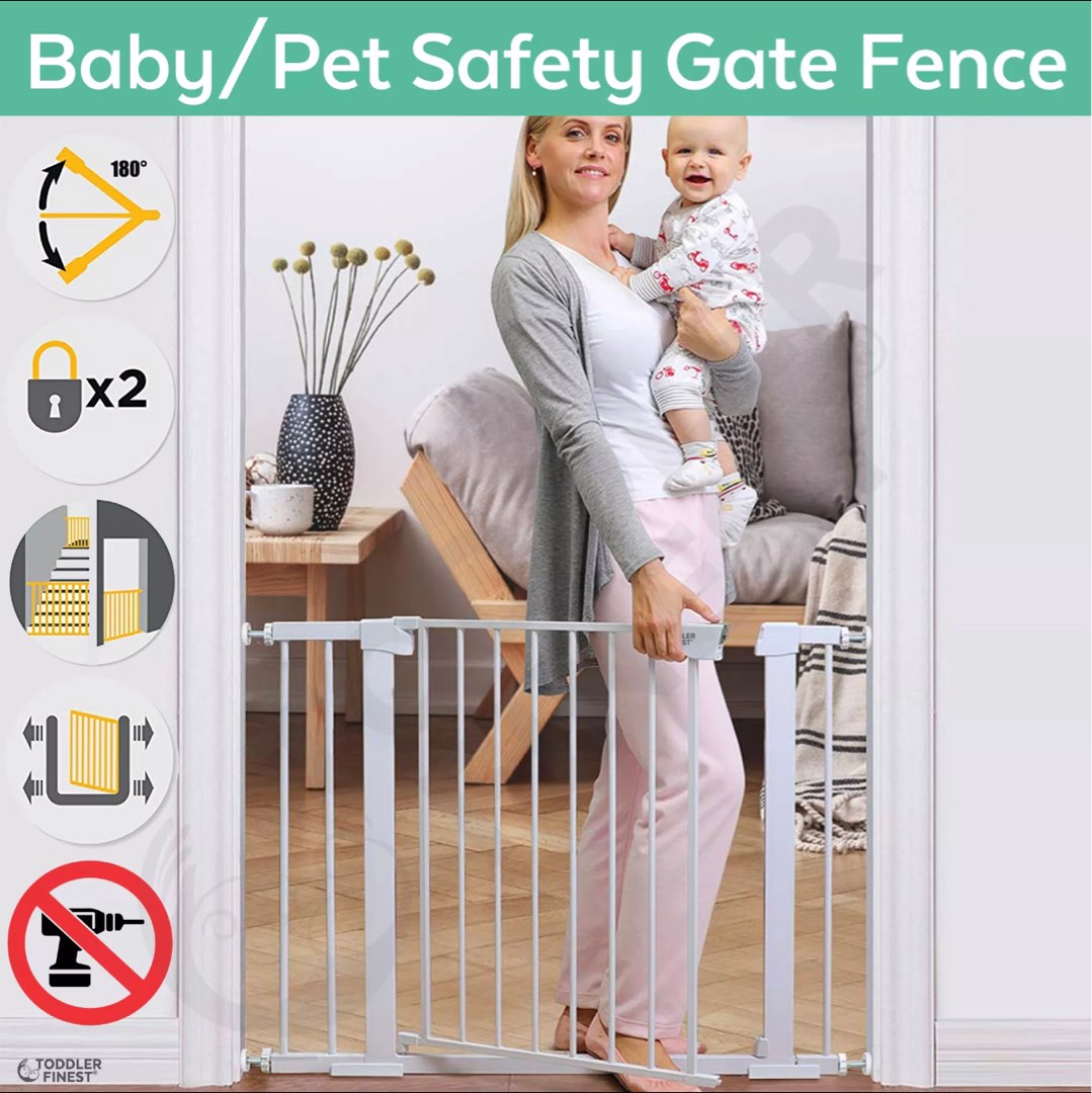 Auto close baby safety gate (bars) and extension, Babies & Kids, Baby