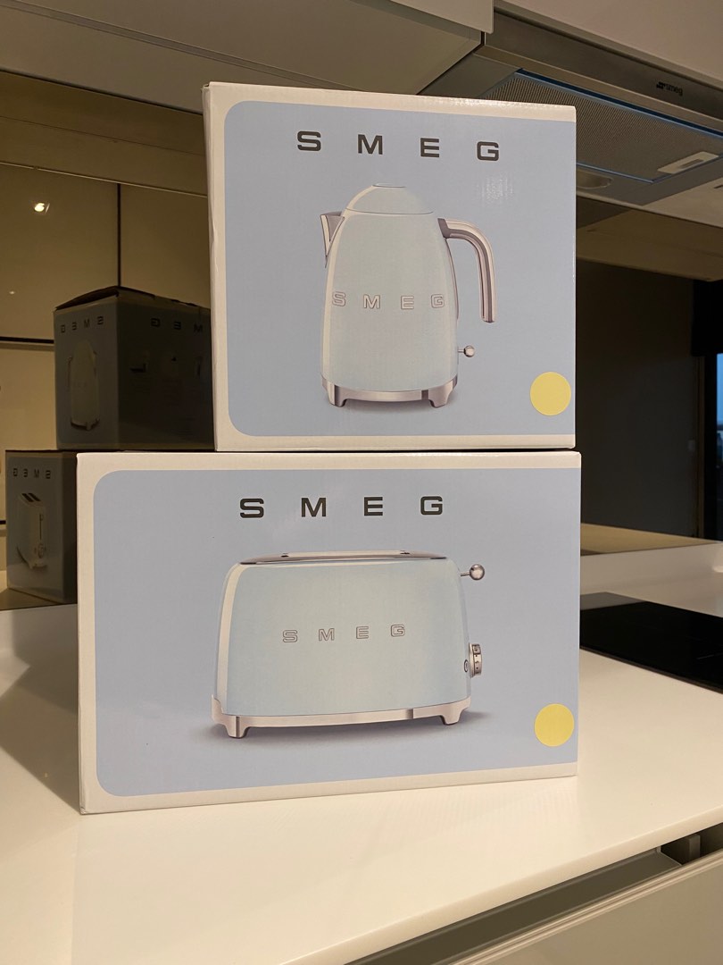 BNIB SMEG Kettle and Toaster (Cream colour), TV & Home Appliances