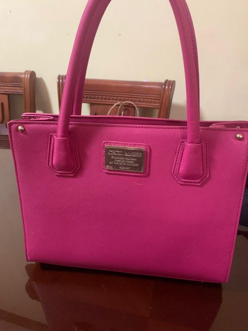 cecil mcbee (Category: Luxury Bags & Wallets) located in Pasig City. Submitted by kaorianna (Listing ID 1192894205, Image 1). Description: .