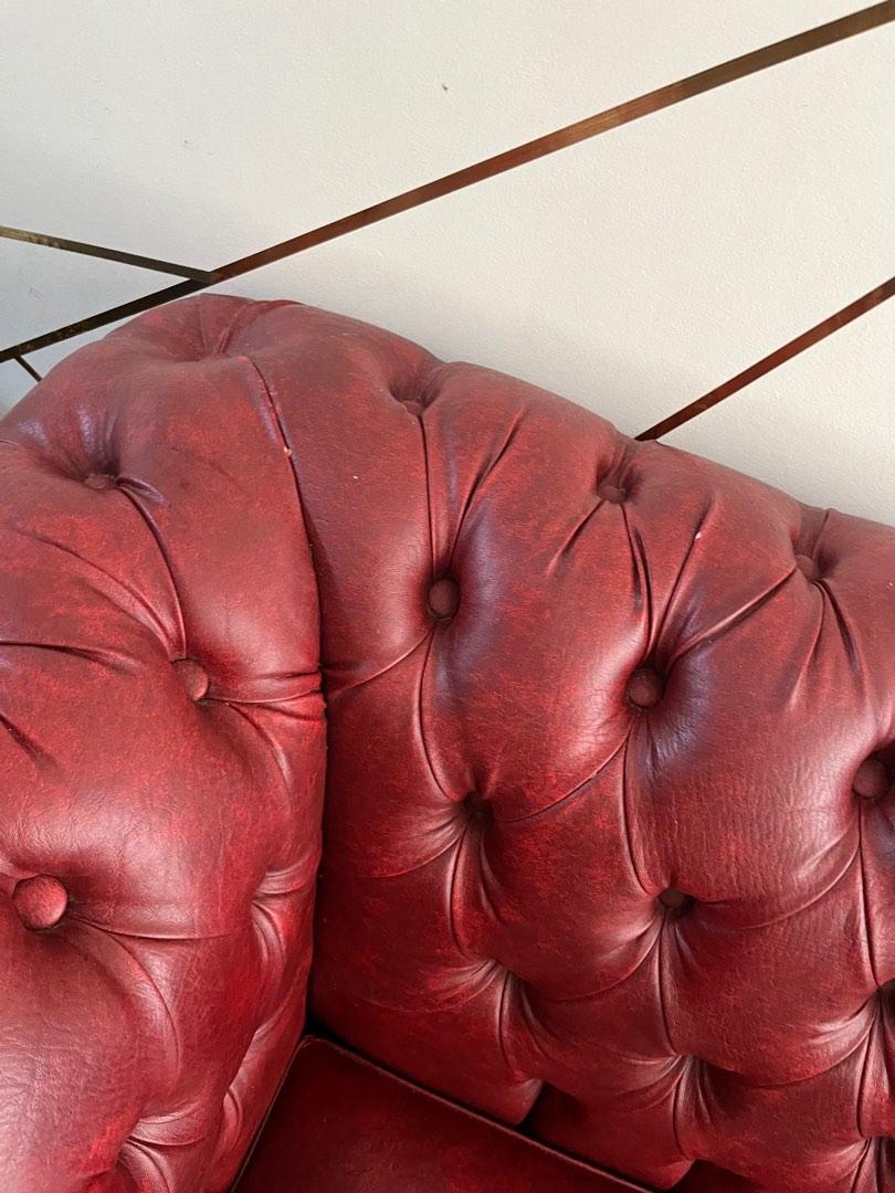 Chesterfield sofa (Category: Sofas) located in Manila. Submitted by missgrace_collection (Listing ID 1192846011, Image 3). Description: Minor issues .