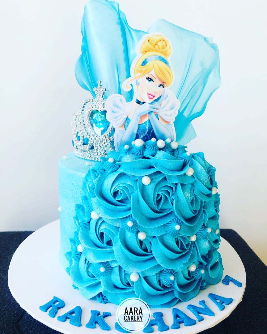 Bakerdays | Personalised Disney Princess Birthday Cakes | bakerdays