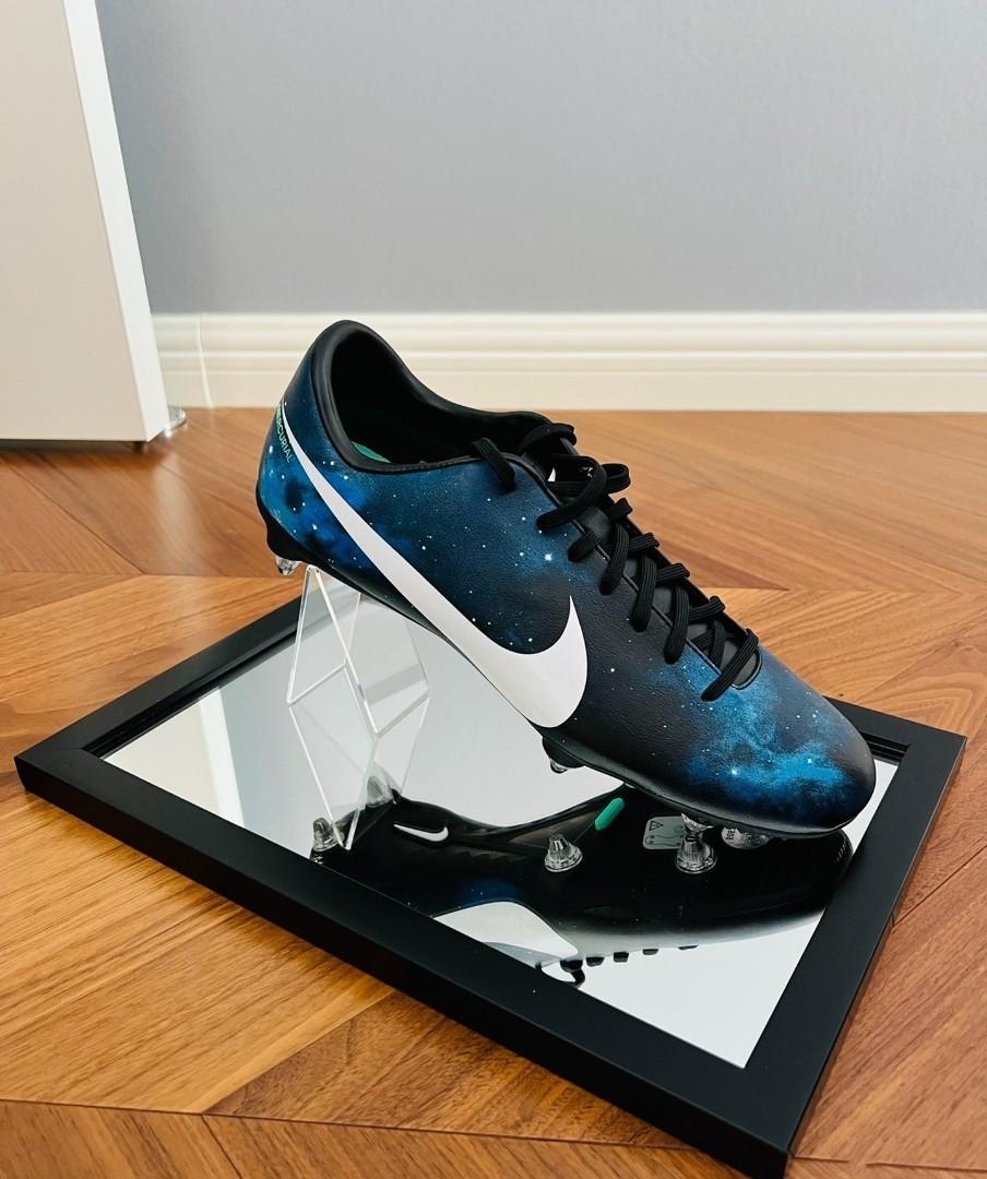 cristiano ronaldo signature boots
