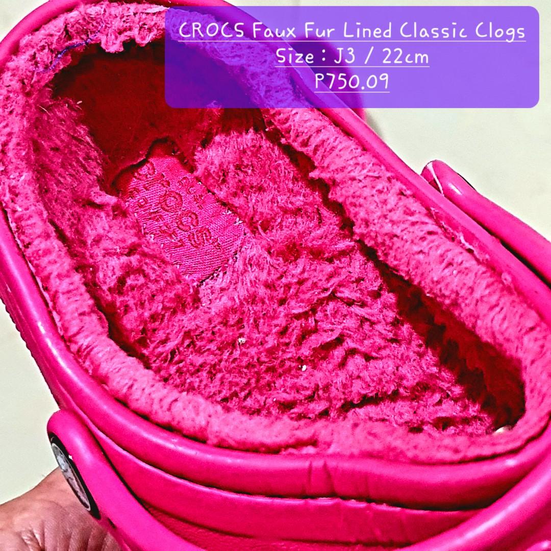CROCS Faux Fur Lined Classic Clogs (Size J3 / 22cm), Babies & Kids, Babies & Kids Fashion on