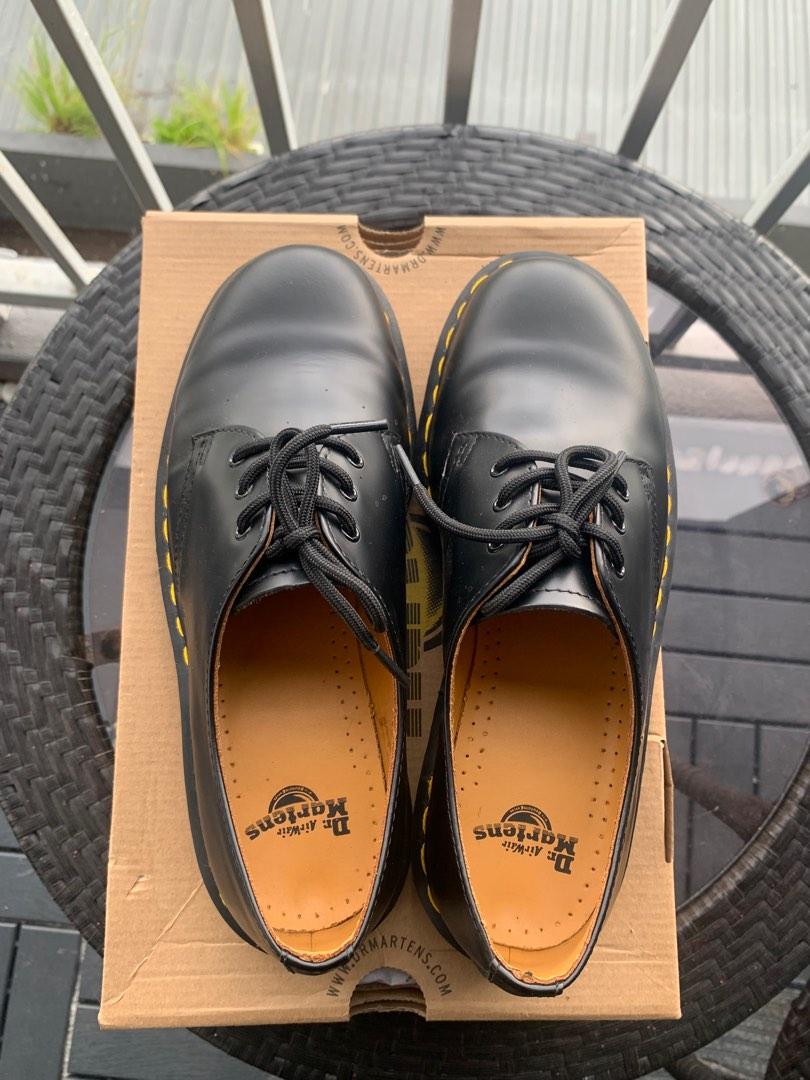 Dr. Martens low cut Black leather Original Men s Fashion