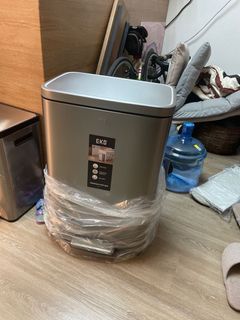 （分類：）位於 。 由 zoeho85 提交（商品編號 1192936650，圖片 1）。簡介： 。