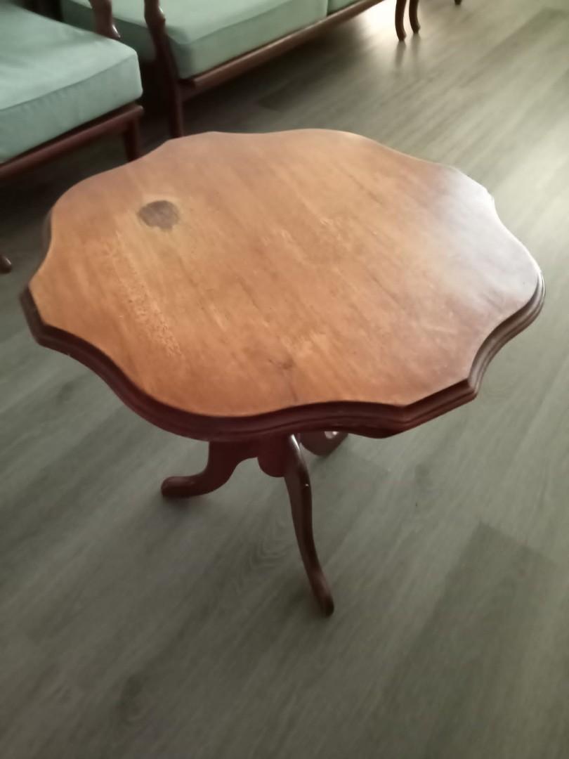 Small Table (Category: Tables & Sets) located in Singapore. Submitted by Clear (Listing ID 1189483300, Image 1). Description: well used. still function well..