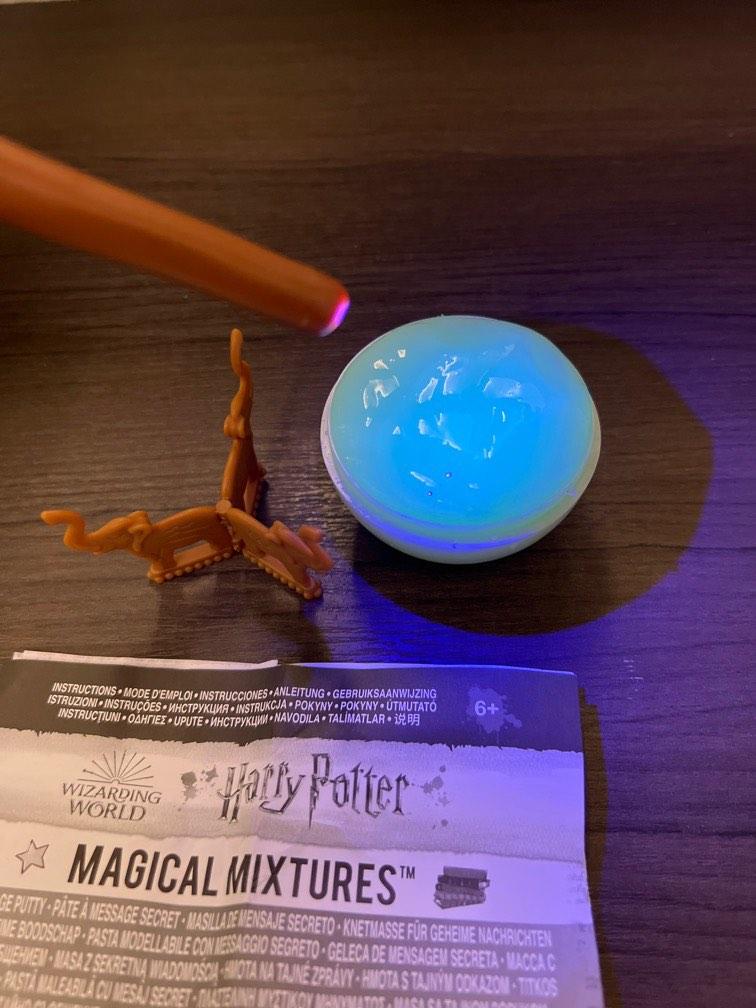 Harry Potter magical putty and wand, Hobbies & Toys, Toys & Games on