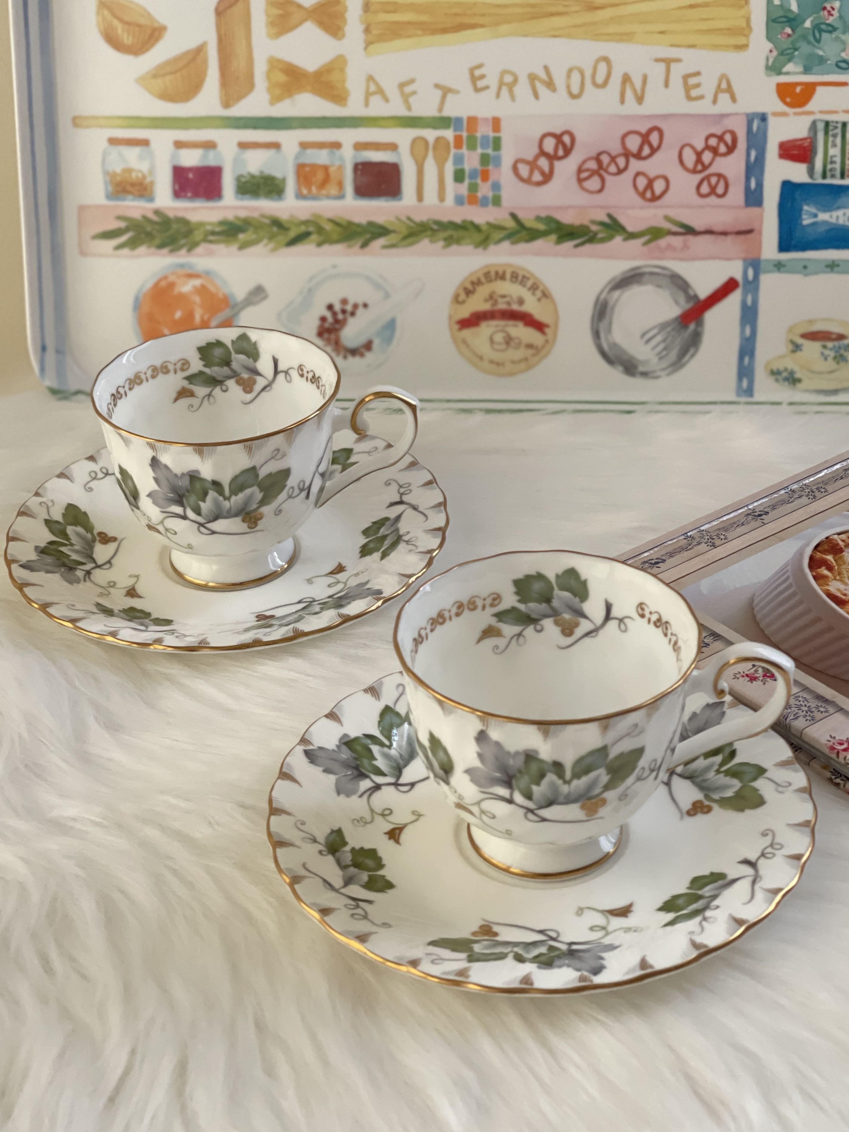 Hoya Green Leaf Bone China Tea Cup duo, Furniture & Home Living