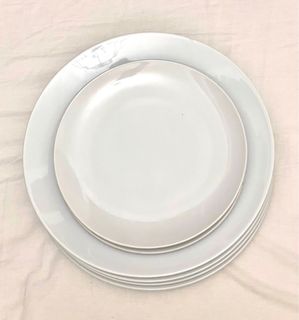 (Category: ) located in . Submitted by panda.preloved.items (Listing ID 1193016737, Image 1). Description: .