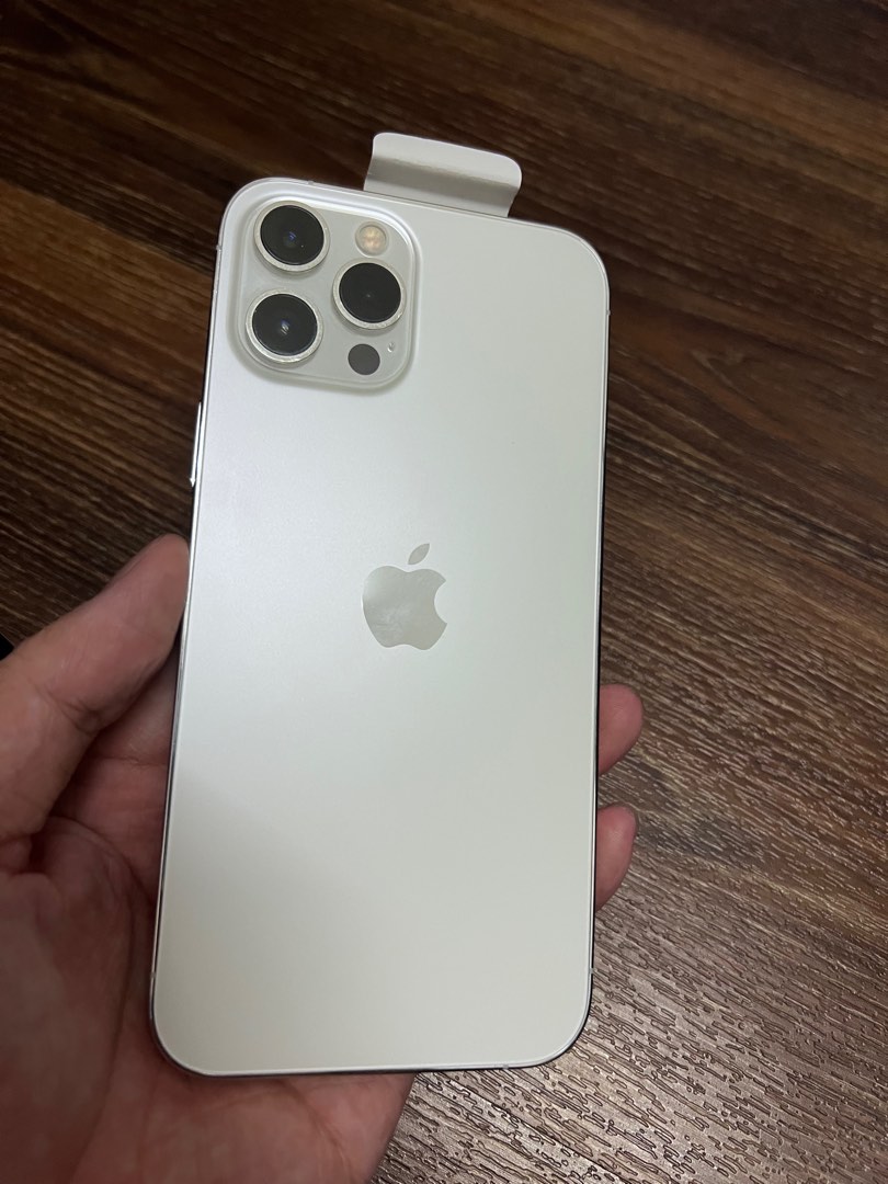 iPhone 12 Pro Max 128GB Silver (battery health 84% / Face ID 