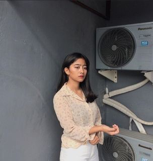 (Kategori: ) berada di . Dikirim oleh putrinvanti (ID iklan 1192846878, Gambar 1). Deskripsi: .