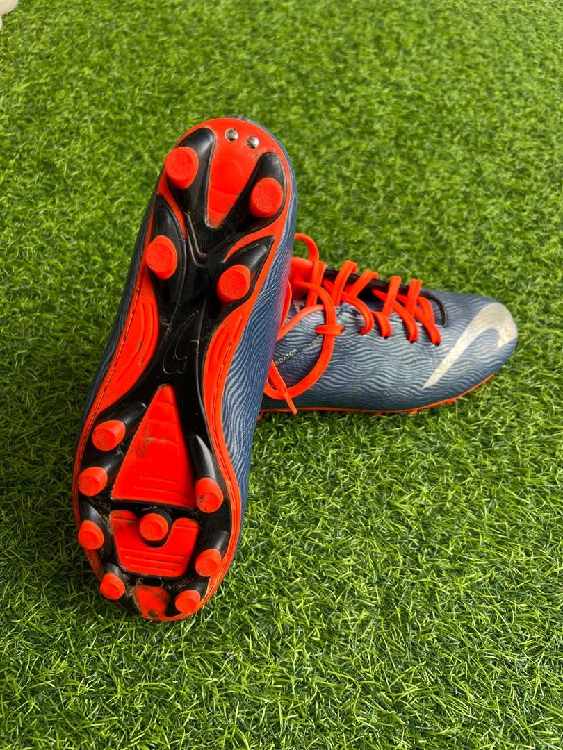 Kronos best sale football boots