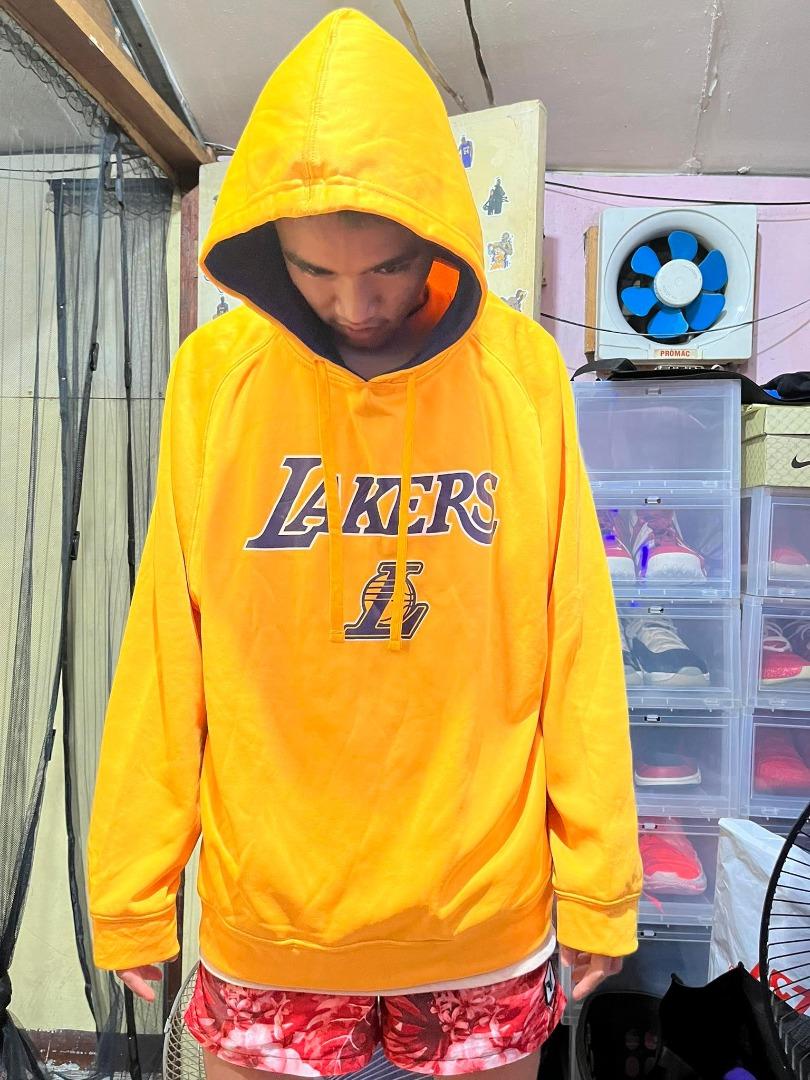 Lakers hoodie, Men's Fashion, Coats, Jackets and Outerwear on Carousell