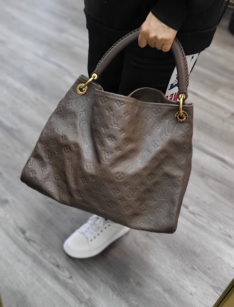 LV Artsy MM Handbag Black, Luxury, Bags & Wallets on Carousell