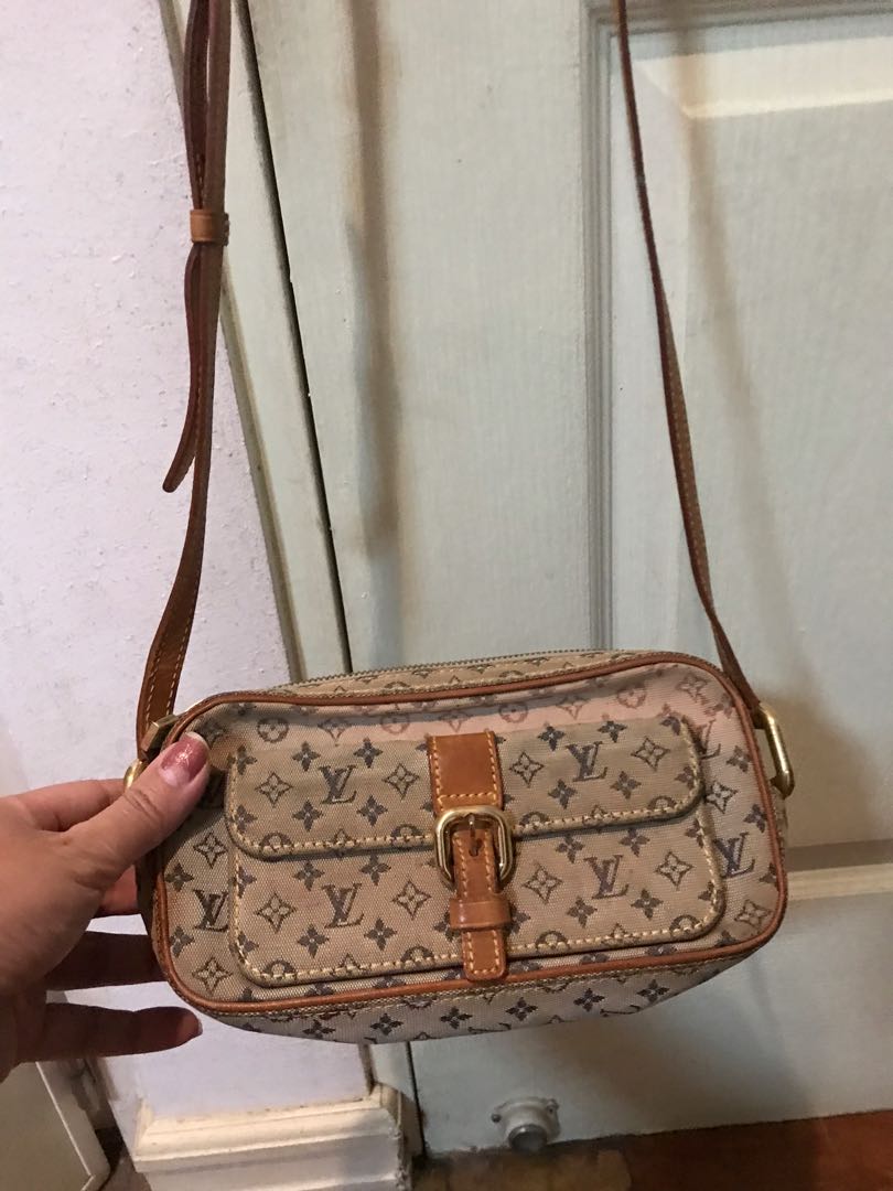 Lv mini lin sling bag 2025