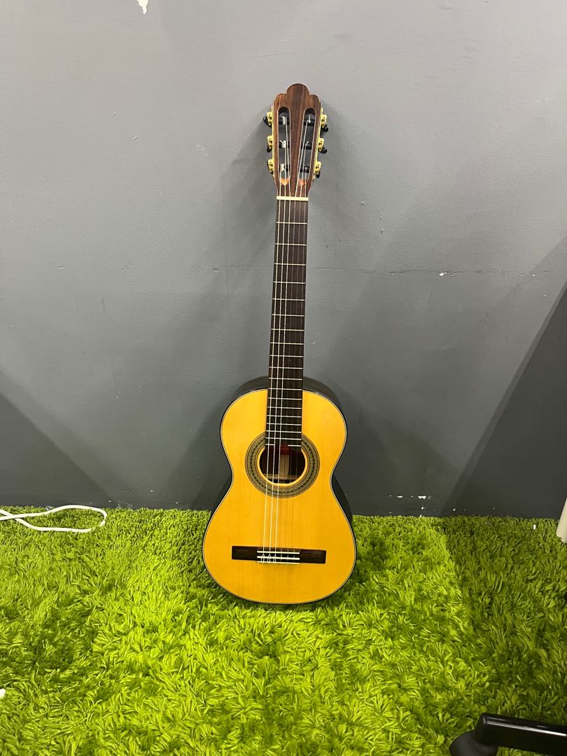 Martinez spanish on sale guitar