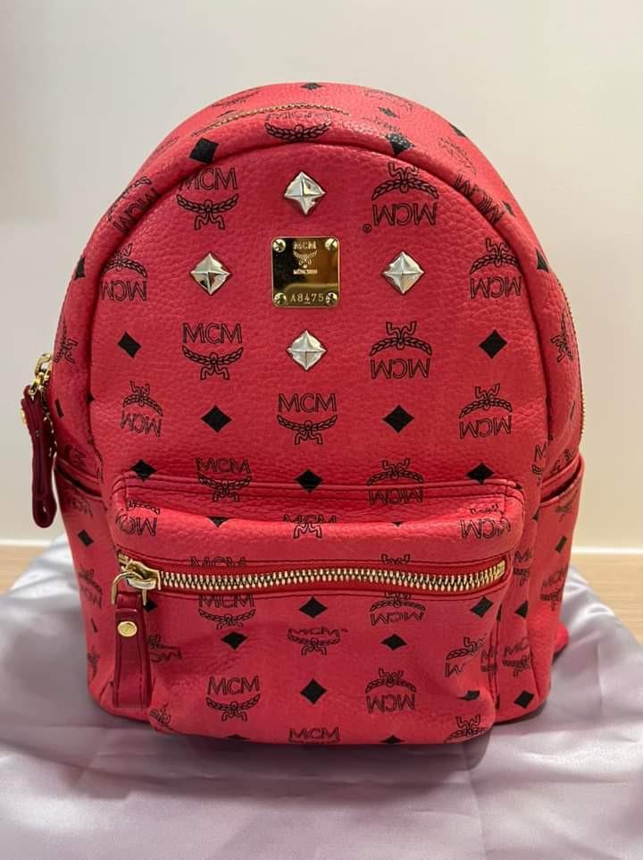 MCM Medium Bagpack (Category: Luxury Bags & Wallets) located in Manila. Submitted by bagislifeshop (Listing ID 1192901093, Image 1). Description: ▪️MCM Medium Bagpack▪️ ☑️Available in Manila ✅Condition: 8.5/10 ✅Colour: Red in GHW ✅Material: Leather ✅Inclusion: Replacement dustbag.