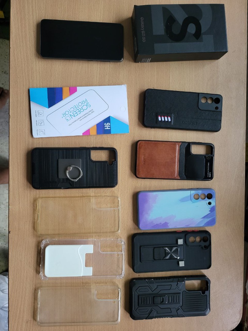 Mint condition S21 256GB with many cases, Mobile Phones & Gadgets, Mobile Phones, Android Phones