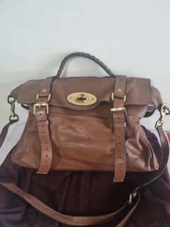 (Category: ) located in . Submitted by nglumz (Listing ID 1192934033, Image 1). Description: .
