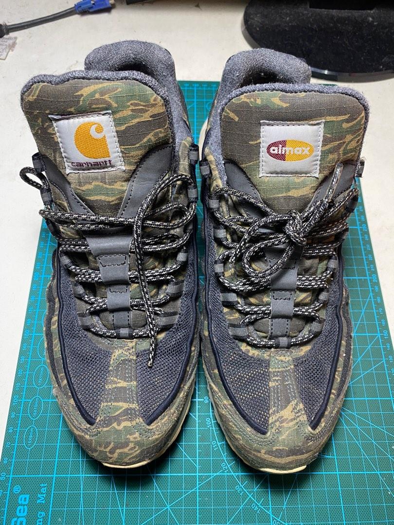 Carhartt hotsell nike 97