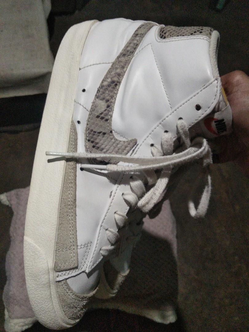 blazer mid 77 snake