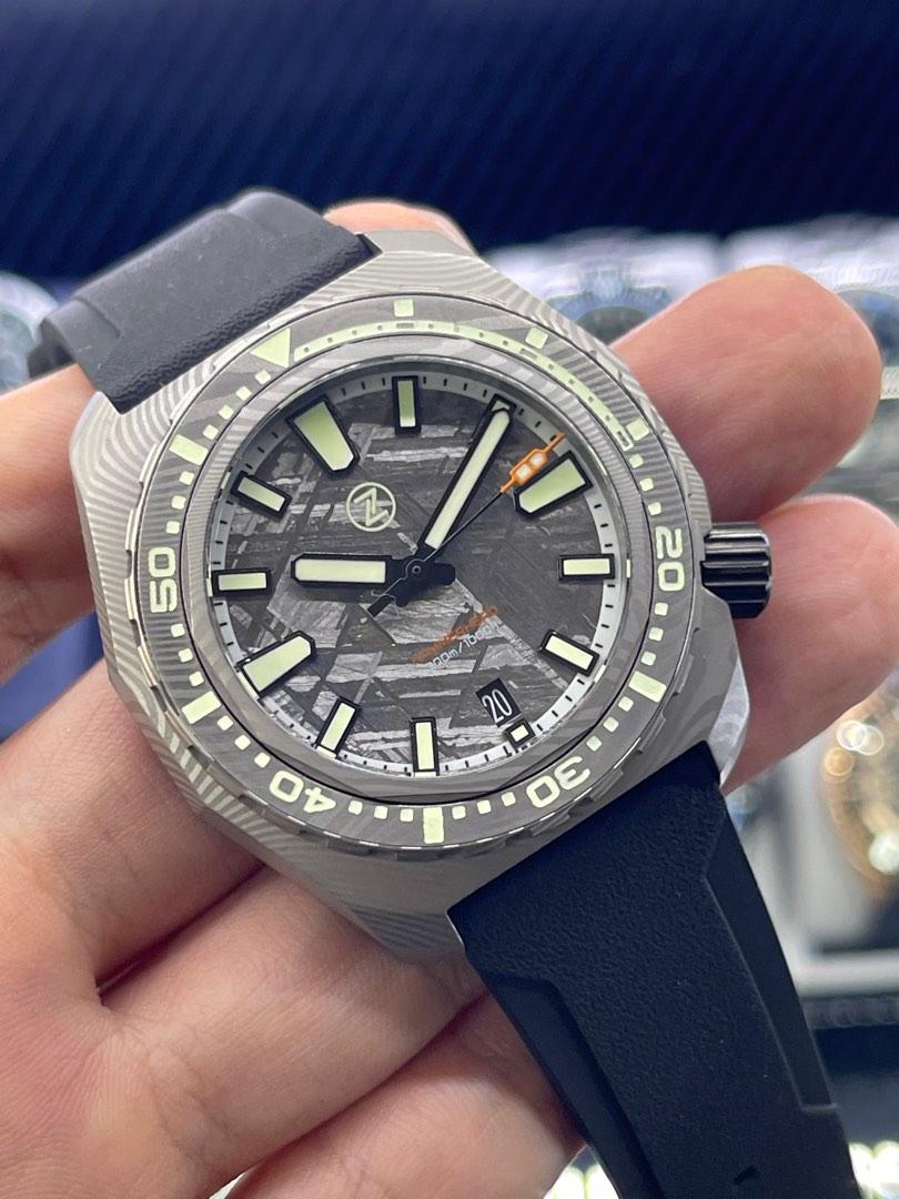 NOS ZELOS HAMMERHEAD V3 300M SS DAMASCUS LIMITED EDITION, Luxury