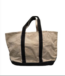 (Category: ) located in . Submitted by rarshop (Listing ID 1193011121, Image 1). Description: .
