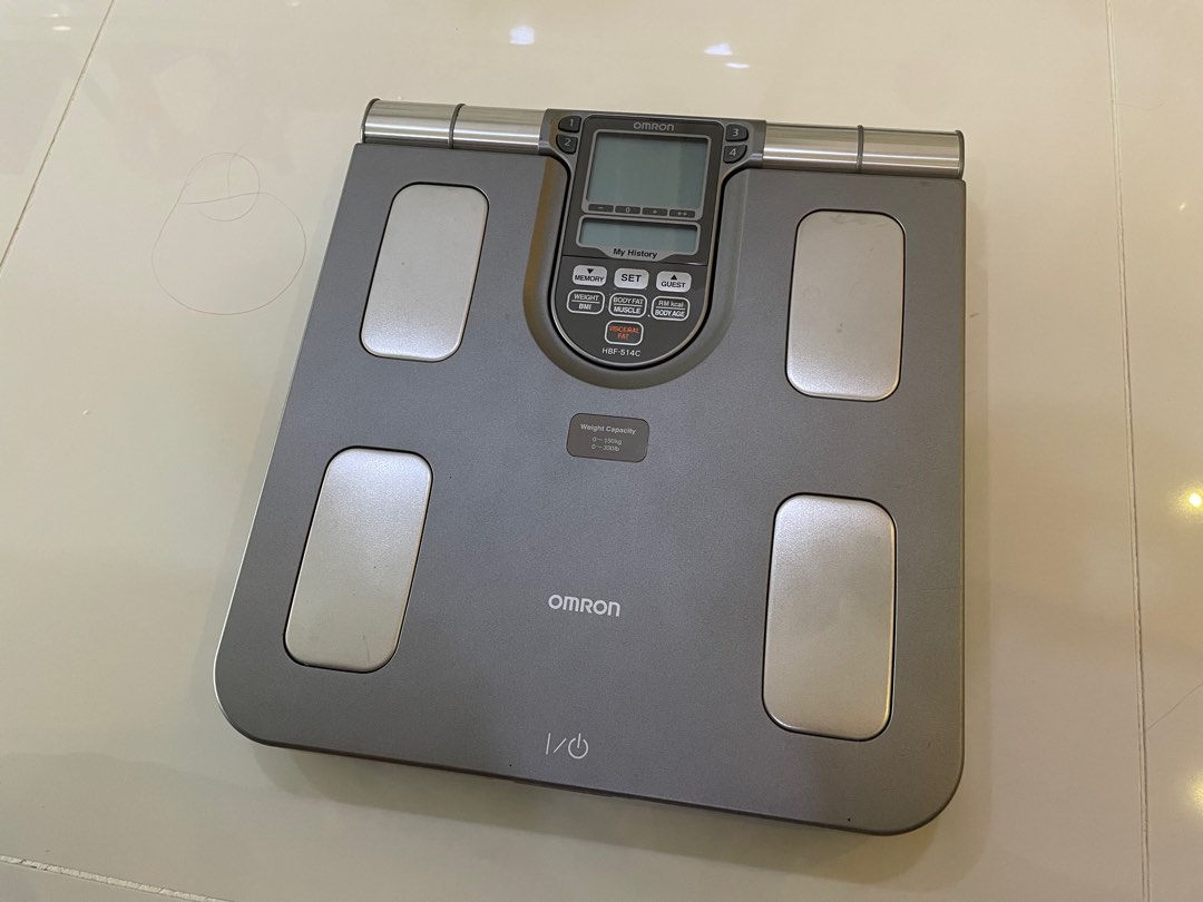 Omron Body Composition Monitor Weighing Scale, Health & Nutrition