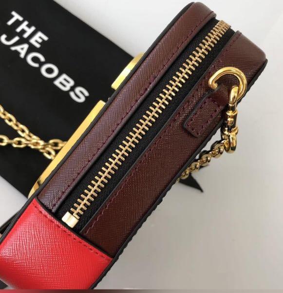 Original marc jacobs hotshot sling bag, Luxury, Bags & Wallets on Carousell
