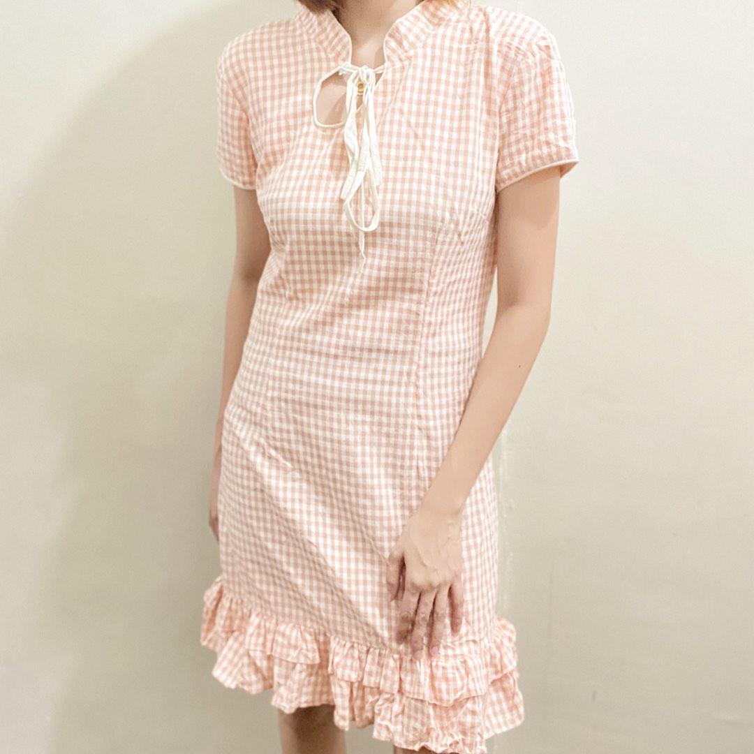 Peach gingham dress, Women's Fashion, Dresses & Sets, Dresses on Carousell