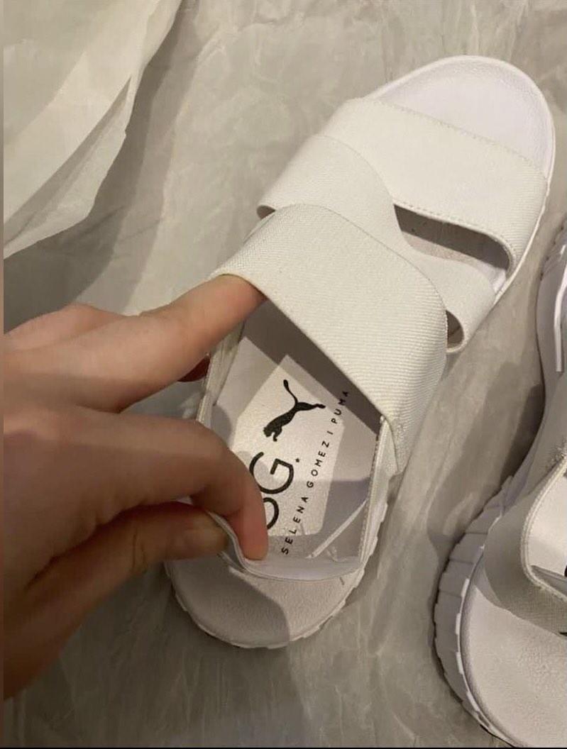 Puma x selena best sale gomez cali sandals