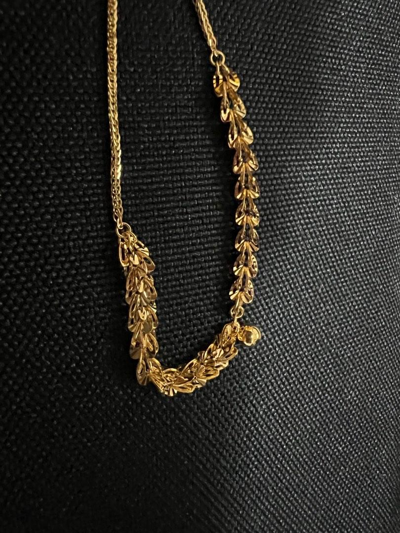 916 Large Black Clover Necklace 2.78gm