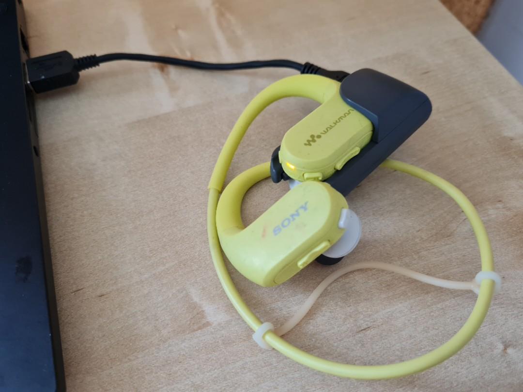 SONY Walkman NWWS413, Audio, Portable Music Players on Carousell