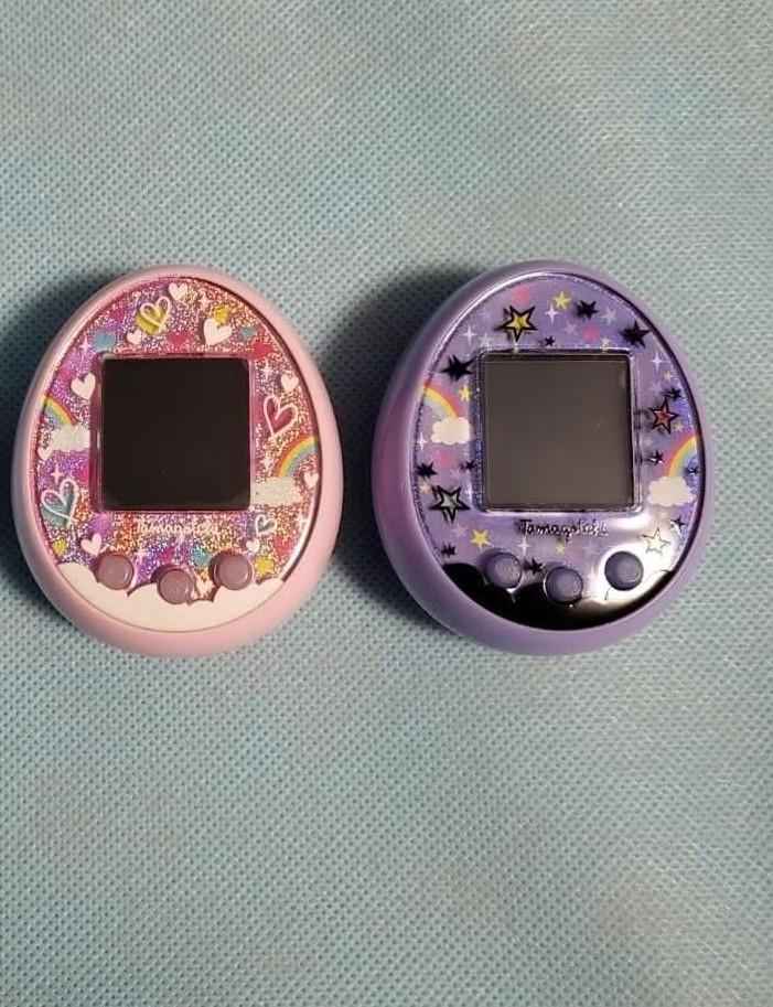 Tamagotchi ON Magic Purple / Fairy Pink (ENGLISH), Hobbies & Toys, Toys