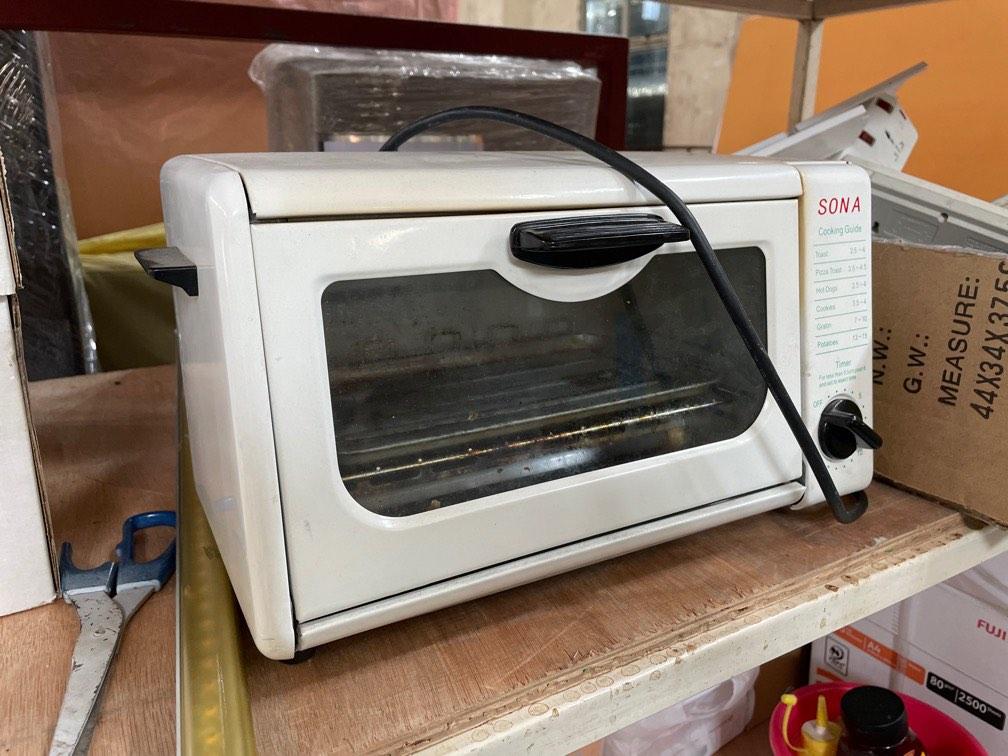 Used toaster, TV & Home Appliances, Kitchen Appliances, Ovens & Toasters on Carousell