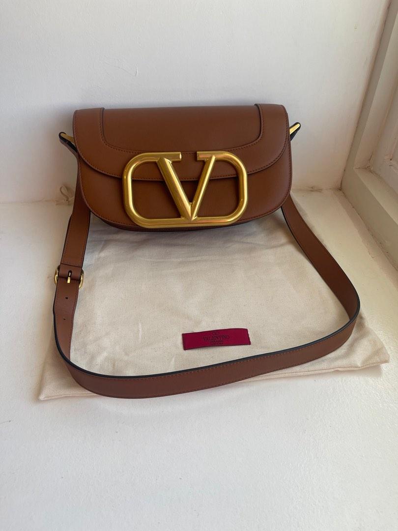 VALENTINO SUPERVEE BAG, Luxury, Bags & Wallets on Carousell