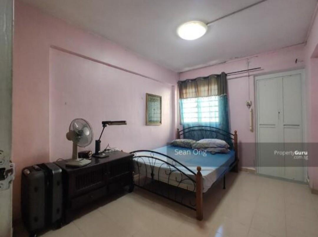 Master Bedroom at 54 Teban Gardens Road (February 2023), Property ...