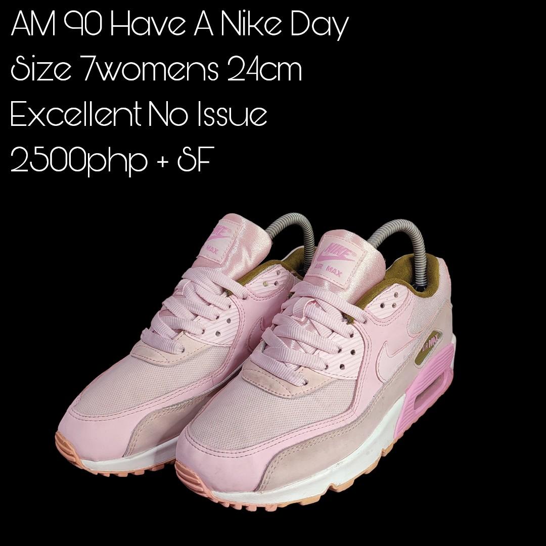 Have a nike cheap day size 7
