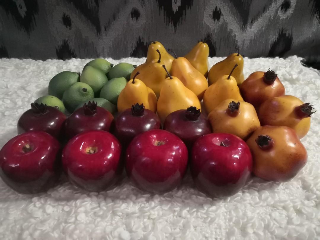 Assorted Artificial Fruit Display, Furniture & Home Living, Kitchenware & Tableware, Other