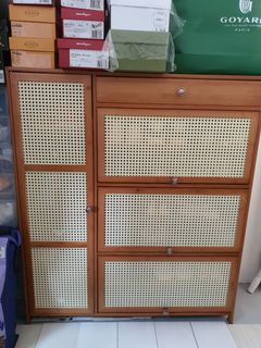 (Category: ) located in . Submitted by em.ma. (Listing ID 1193087533, Image 1). Description: .