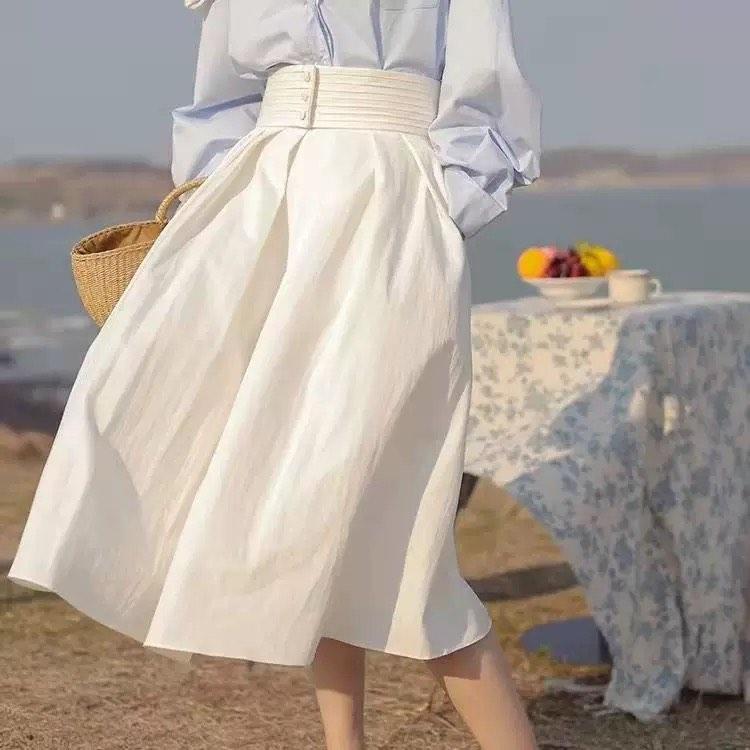 BN white long skirt formal skirt Women s Fashion Bottoms Skirts