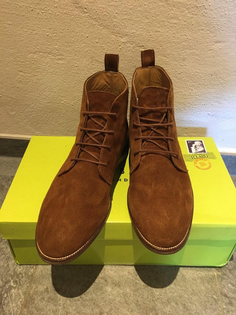Bobbies Brown Suede Chukka Boots 法國品 