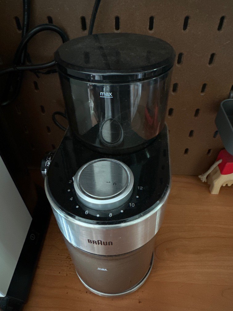 Braun coffee grinder, TV & Home Appliances, Kitchen Appliances, Coffee Machines & Makers on