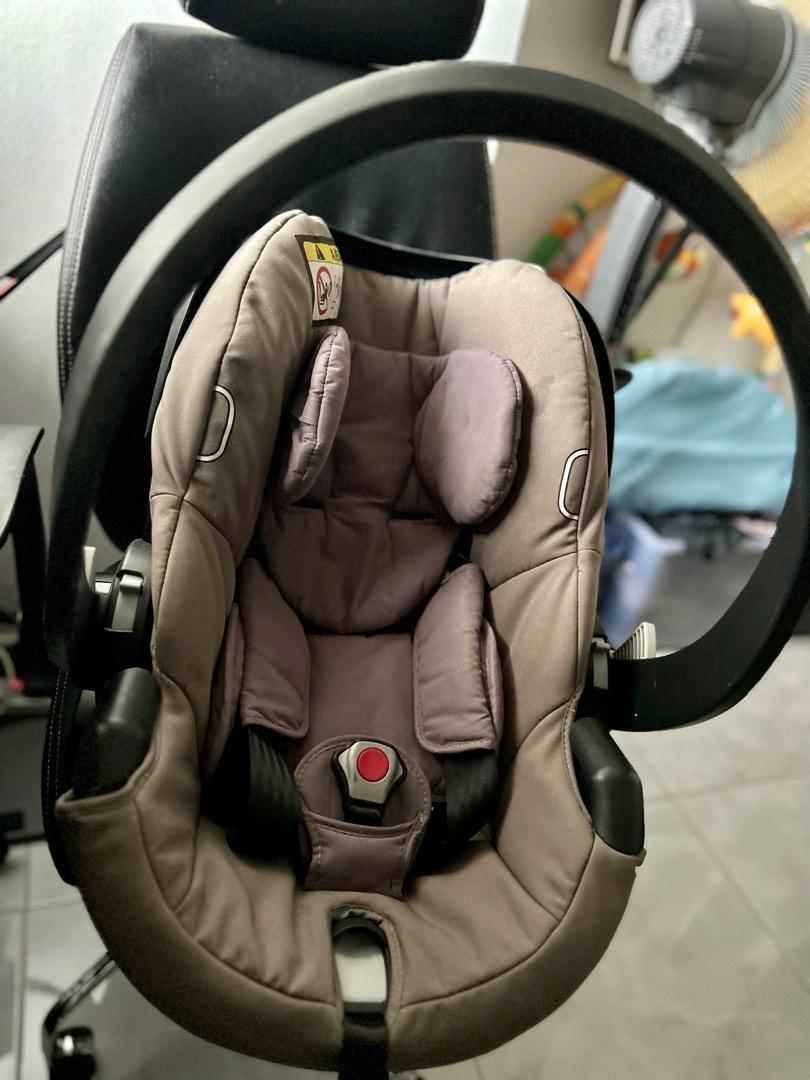 Car Seat for newborn ( under 3 months old ), Babies & Kids, Going Out