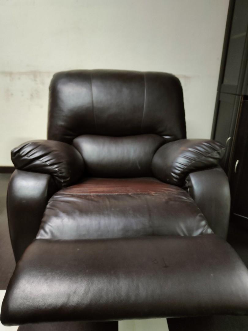 Cavenzi recliner sofa Furniture Home Living Furniture Sofas