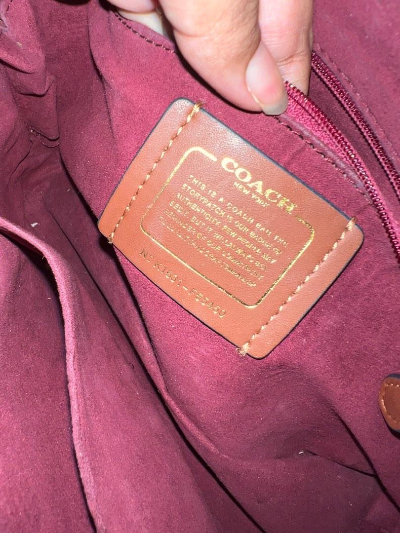 Coach authentic, Barang Mewah, Tas & Dompet di Carousell