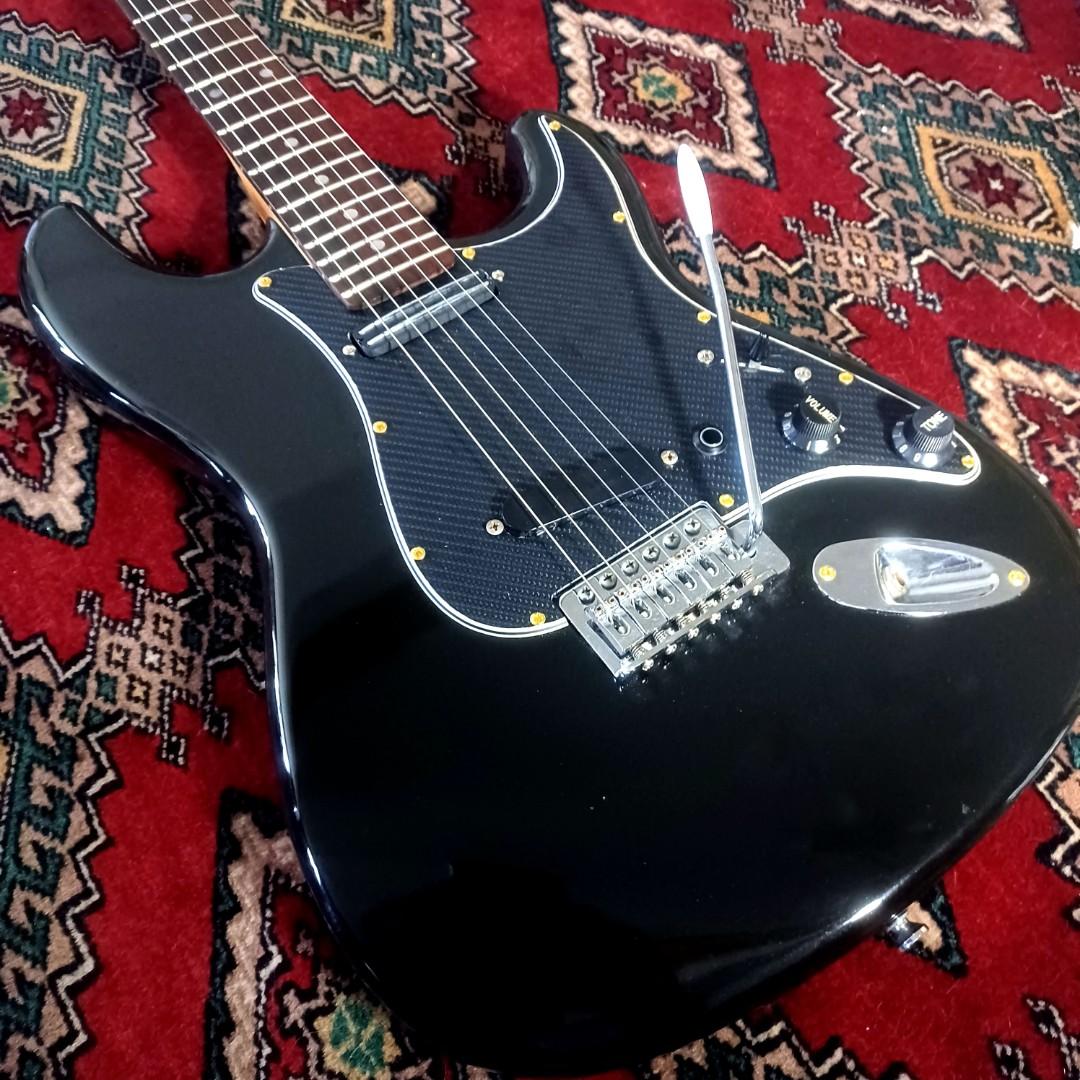 Custom Made Partscaster Electric Guitar HS 'Cafe Racer', Hobbies & Toys, Music & Media, Musical