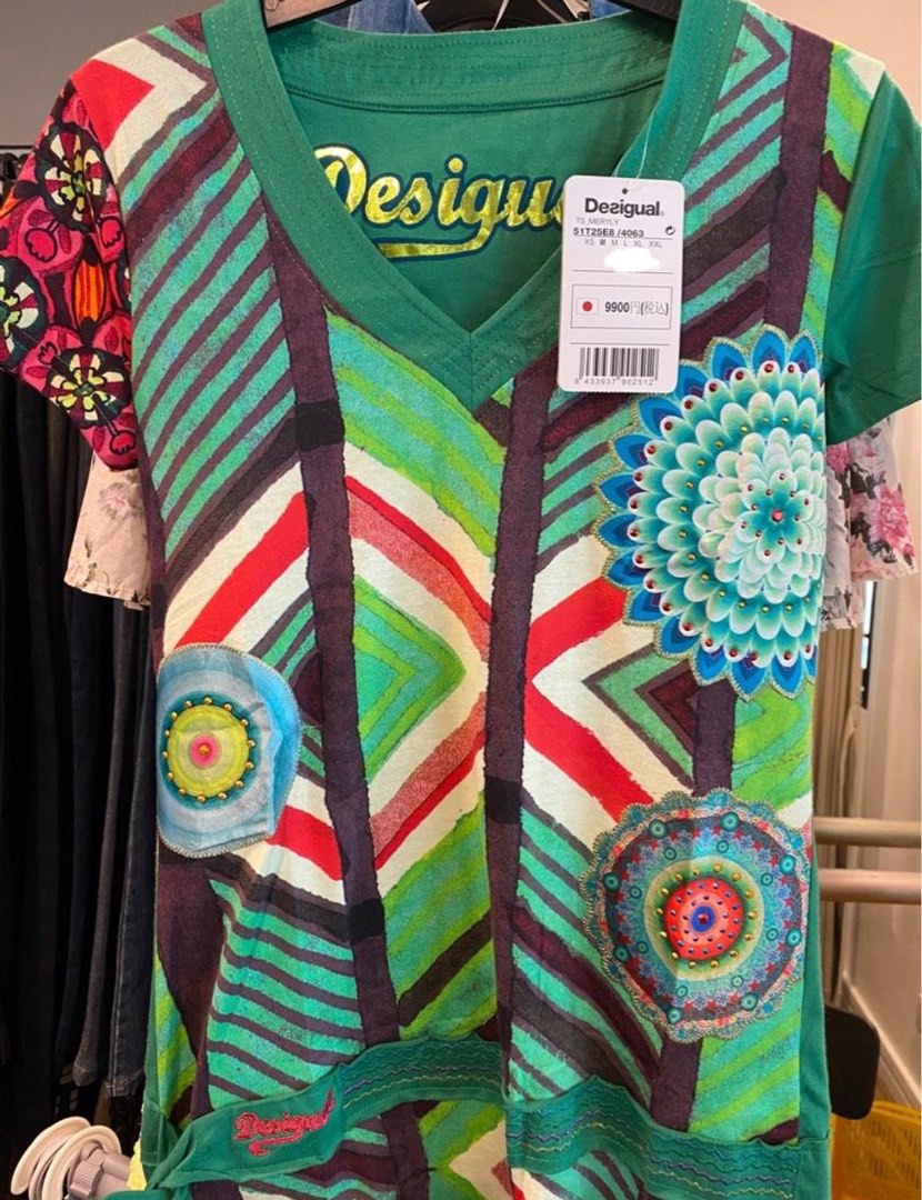 Desigual shortsleeve shirt/blouse, Women's Fashion, Tops, Shirts on