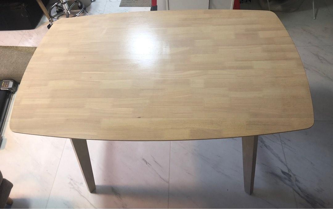 Dining Table (Category: Tables & Sets) located in Singapore. Submitted by mariacorli (Listing ID 1193140124, Image 2). Description: Size: 120x75x75 (LxWxH) Please arrange your own transport .