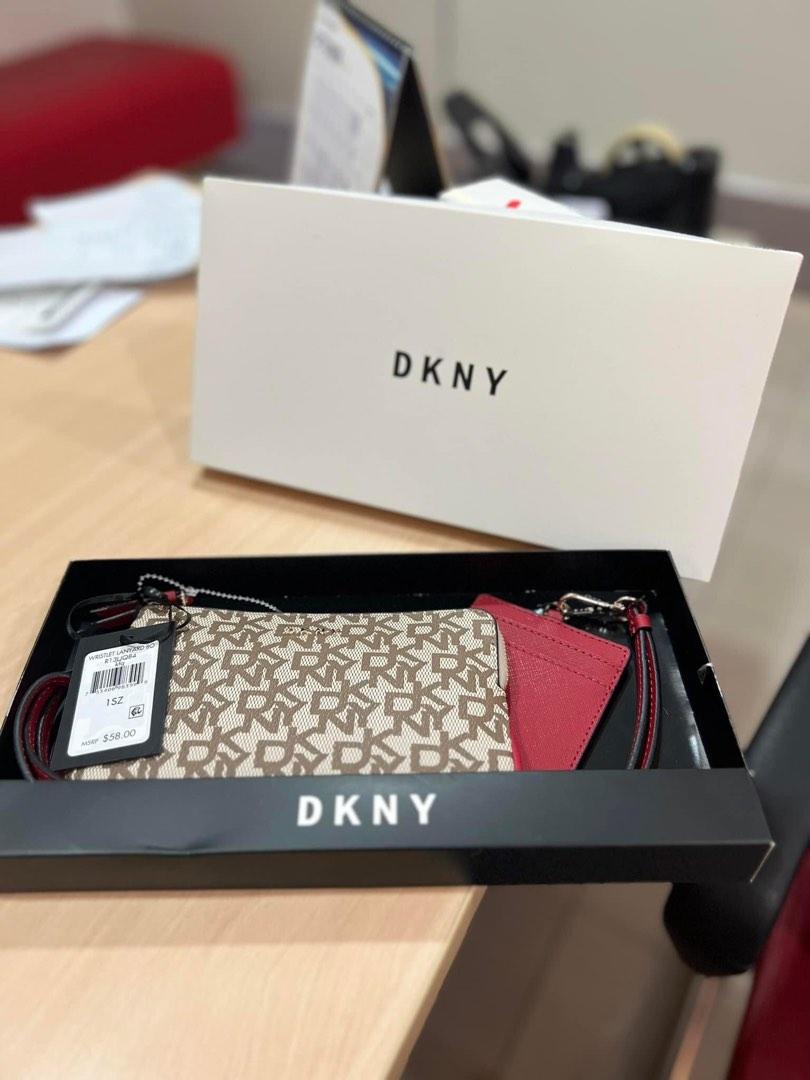 Dkny wristlet wallet clearance